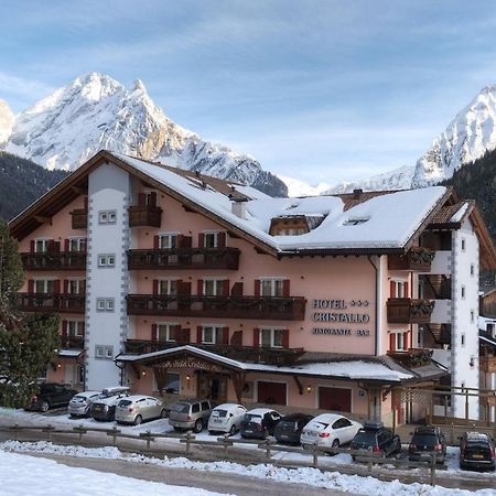 Hotel Cristallo Canazei Exterior photo